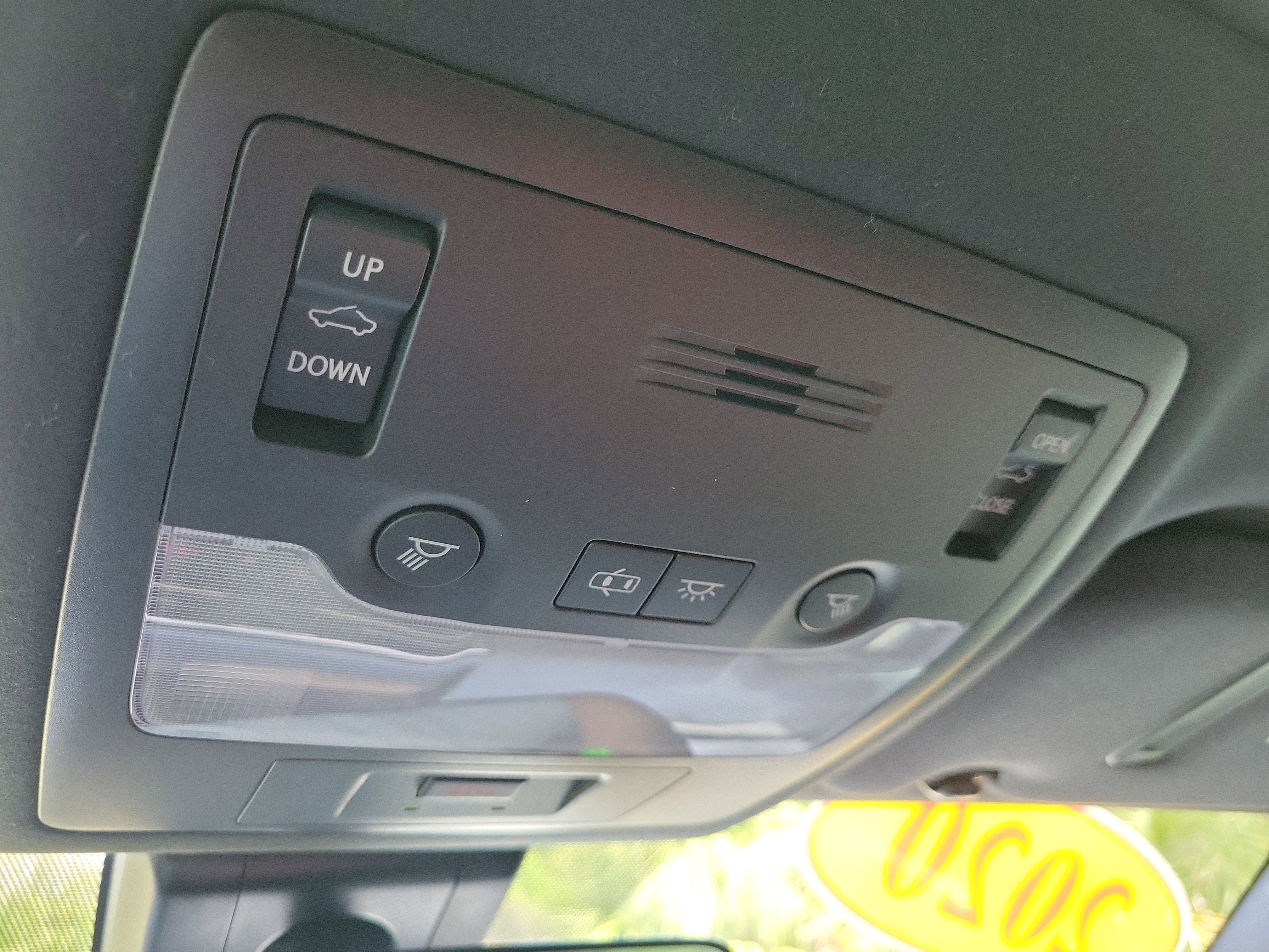 Used 2020 Lexus IS 350 F Sport w/ F Sport Package image 19