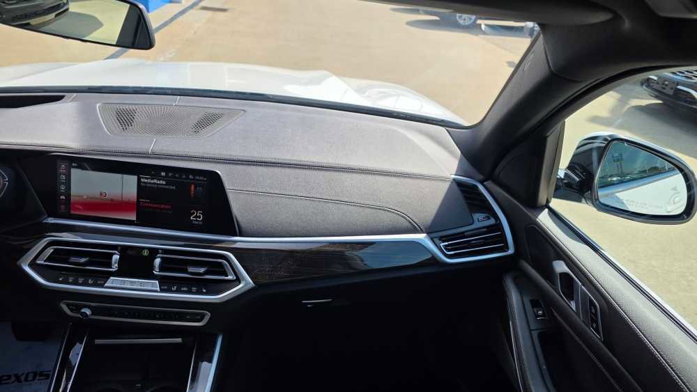 Used 2023 BMW X5 xDrive40i AWD/4WD image 20