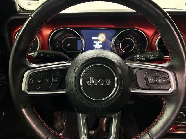 Used 2022 Jeep Wrangler Unlimited Rubicon w/ LED Lighting Group AWD/4WD image 18