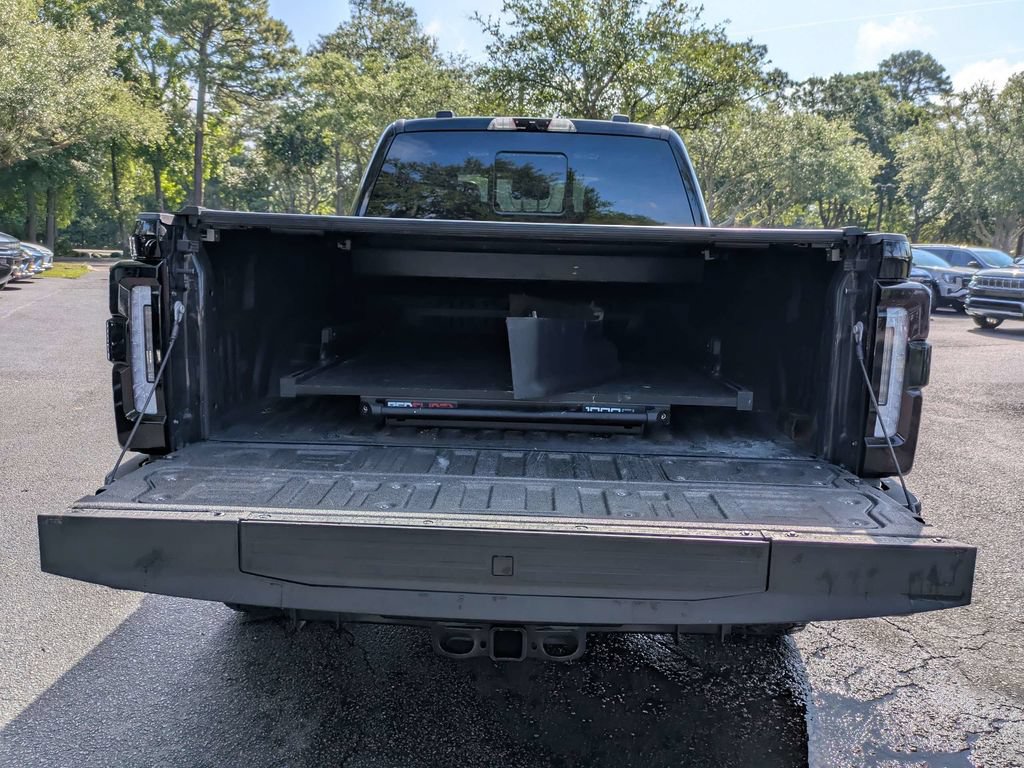 Used 2025 Ford F250 Platinum AWD/4WD image 12