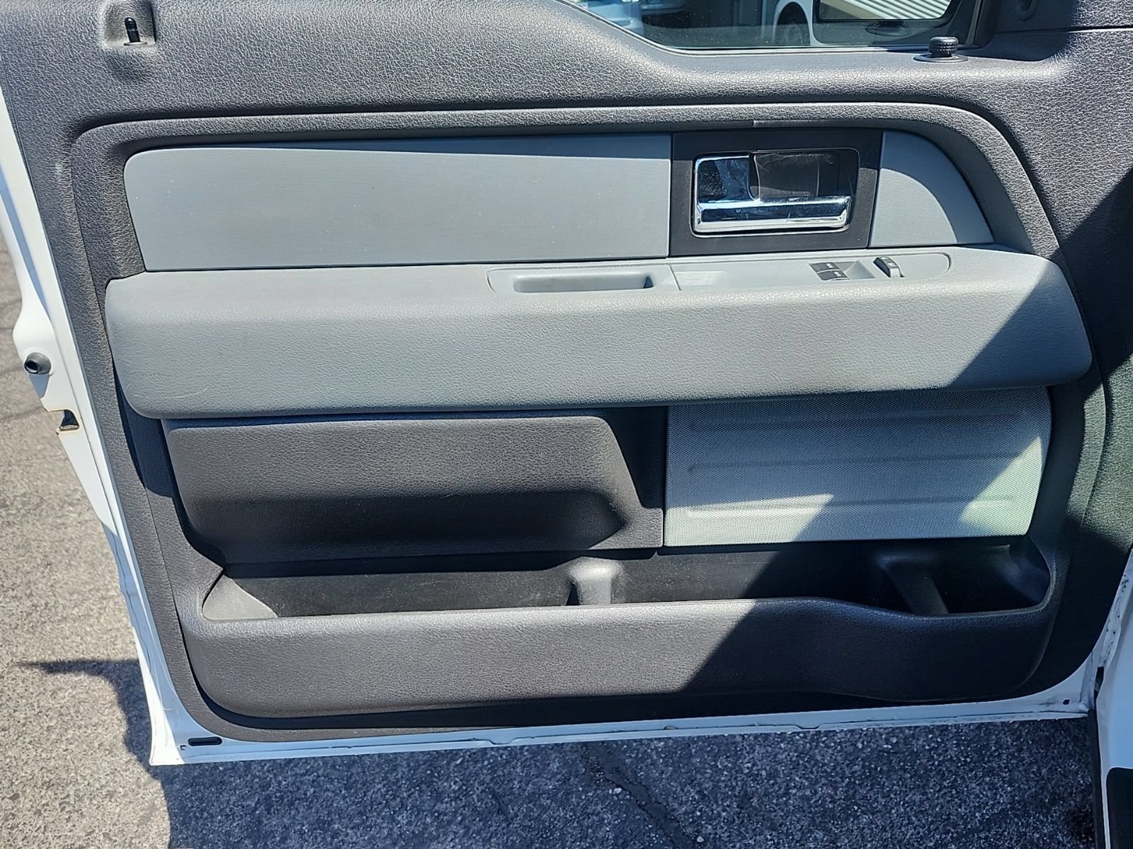 Used 2013 Ford F150 XL w/ Mid Equipment Group RWD image 11