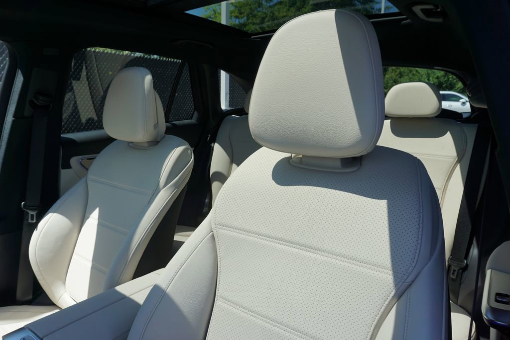 New 2026 Mercedes-Benz GLC 350e 4MATIC image 41