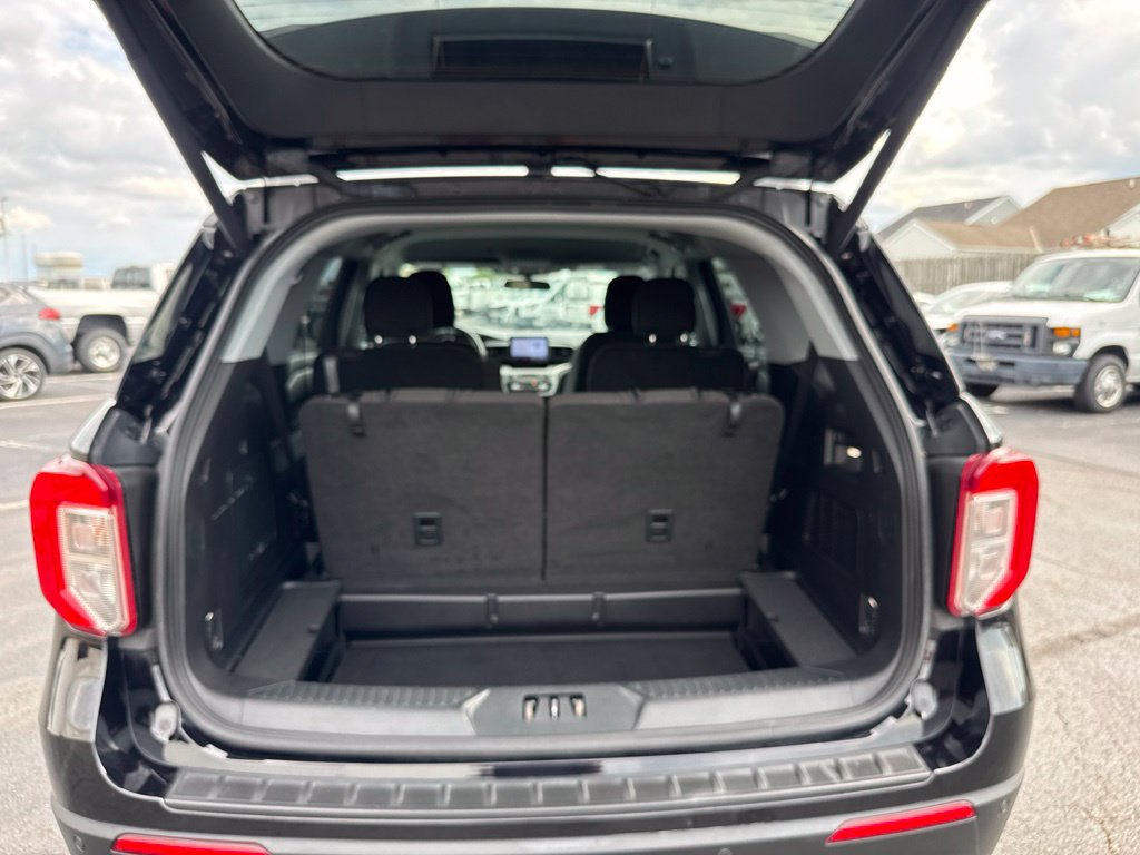 Certified 2021 Ford Explorer XLT AWD/4WD image 42