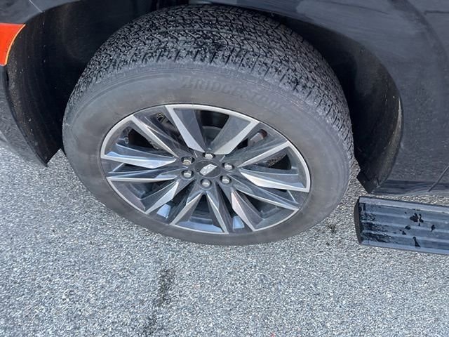 Used 2023 Cadillac Escalade Sport w/ Touring Package image 4