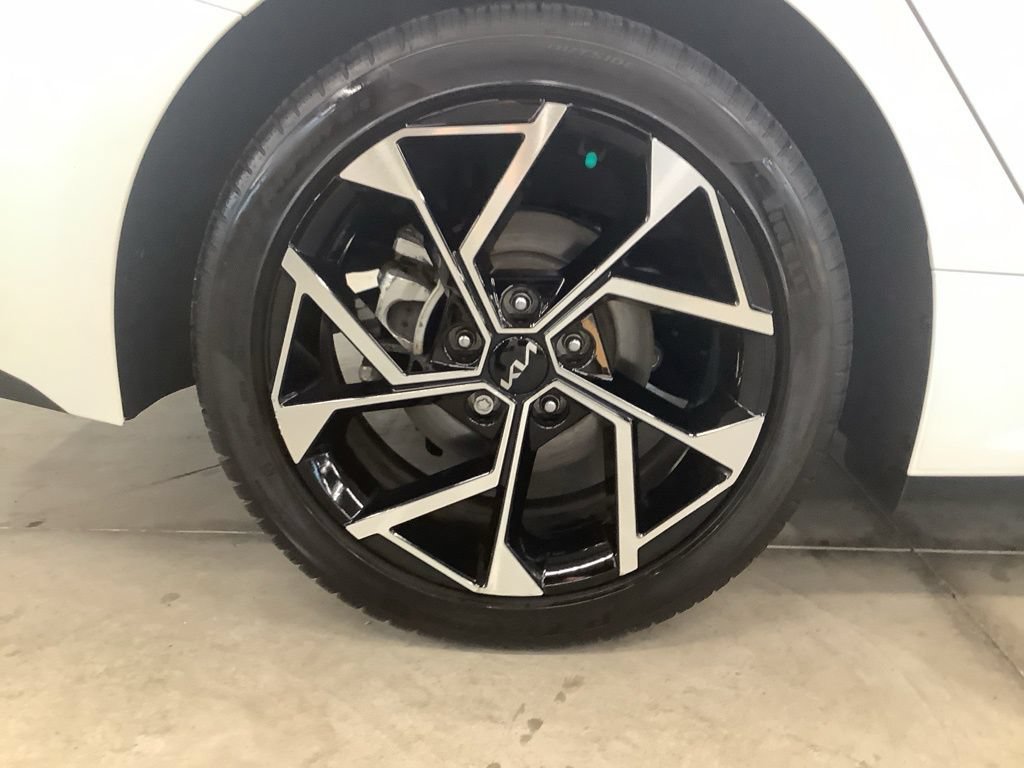 Certified 2025 Kia K5 EX FWD image 30
