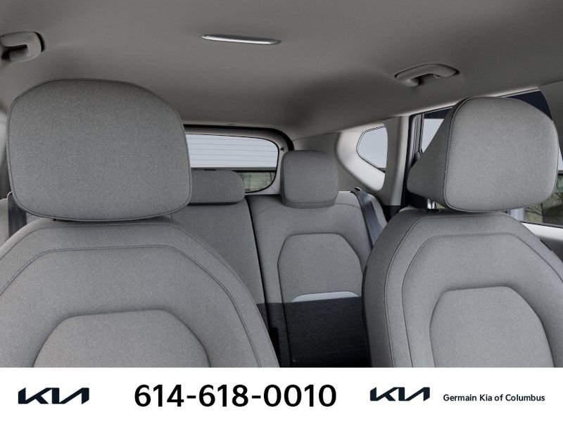 New 2027 Kia Seltos LX FWD image 30