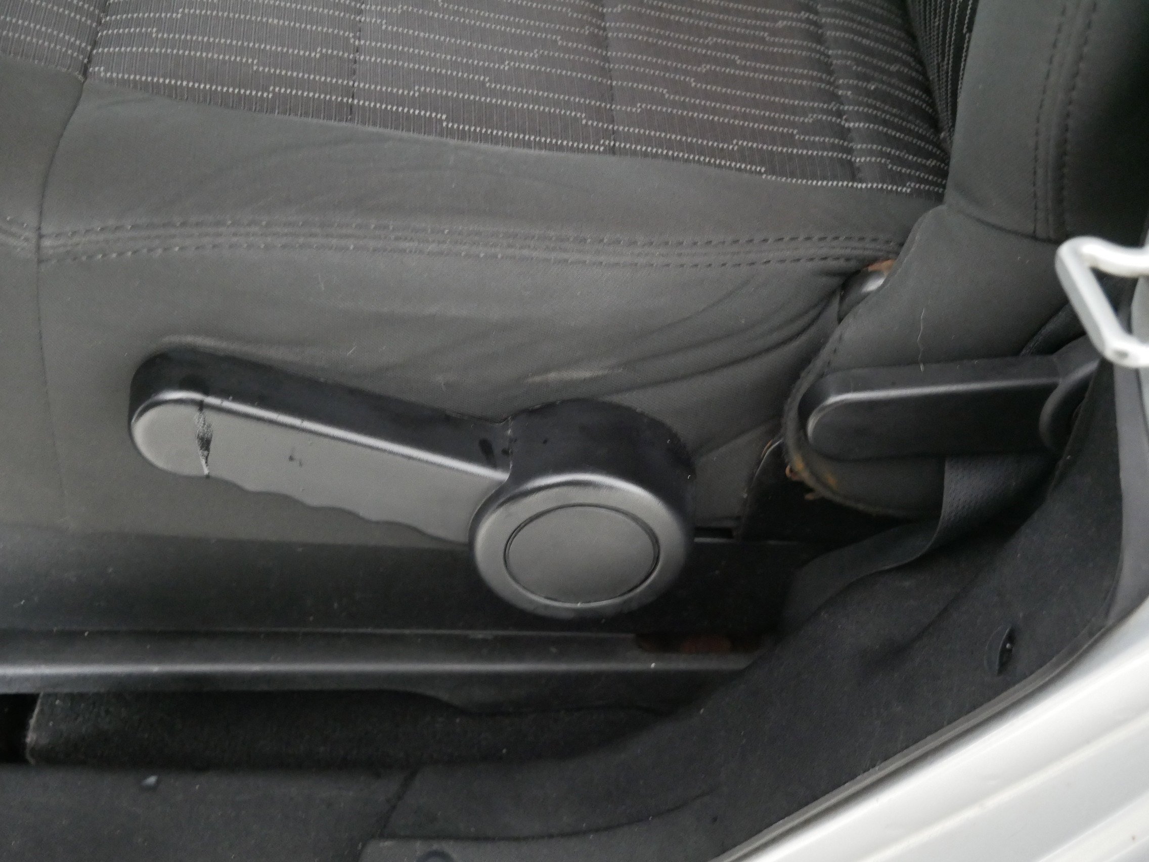 Used 2011 Jeep Wrangler Sahara w/ Dual Top Group image 20