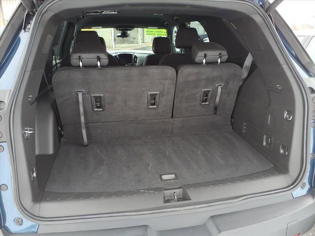 Used 2023 Chevrolet Traverse LT image 30