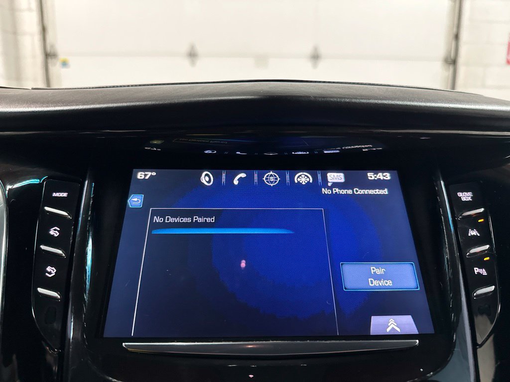 Used 2017 Cadillac Escalade ESV Platinum AWD/4WD image 34