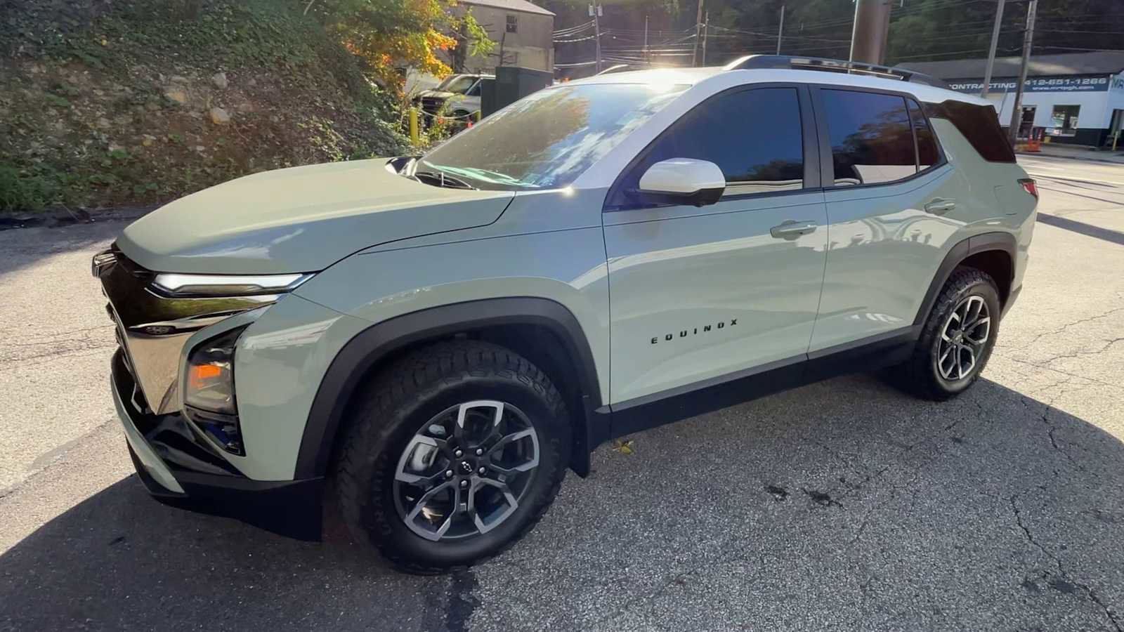 Certified 2025 Chevrolet Equinox ACTIV w/ Safety and Technology Package image 4