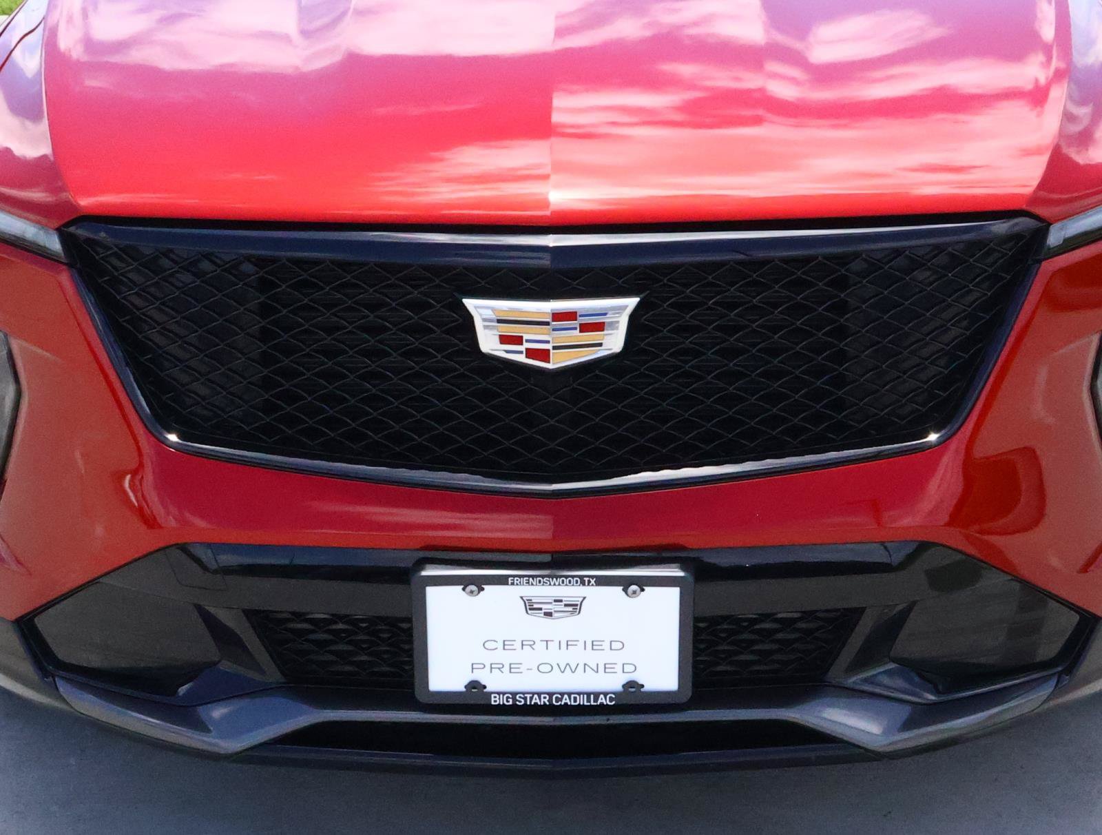Used 2024 Cadillac XT4 Sport w/ Cold Weather Package FWD image 8
