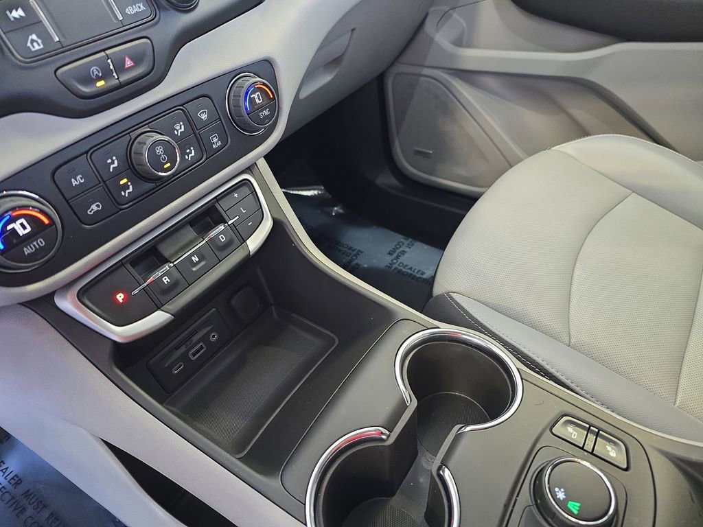 Used 2023 GMC Terrain SLT w/ Infotainment Package II FWD image 26