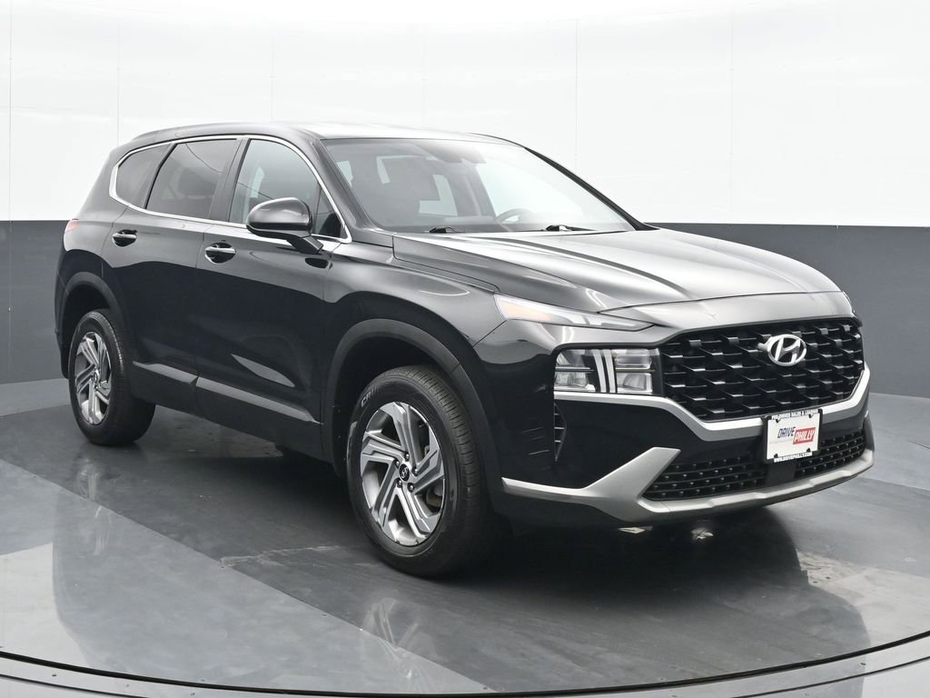 Used 2023 Hyundai Santa Fe SE image 9
