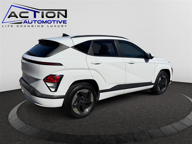Used 2024 Hyundai Kona SEL FWD image 8