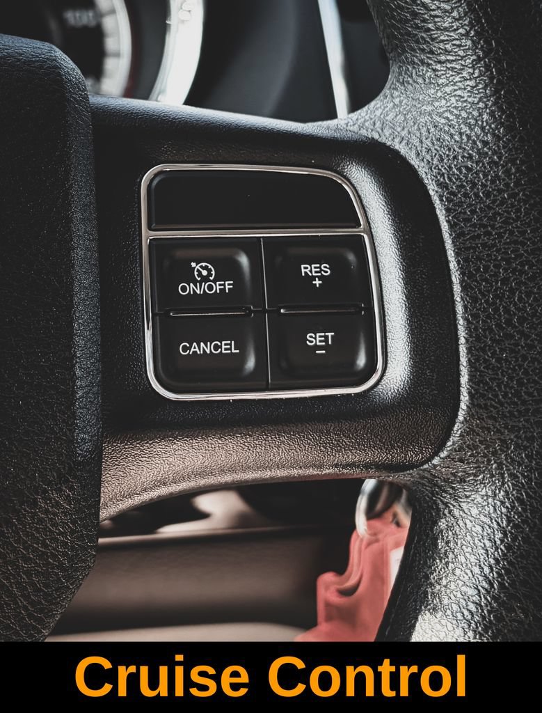 Used 2018 Dodge Grand Caravan SE w/ UConnect Hands-Free Group FWD image 10