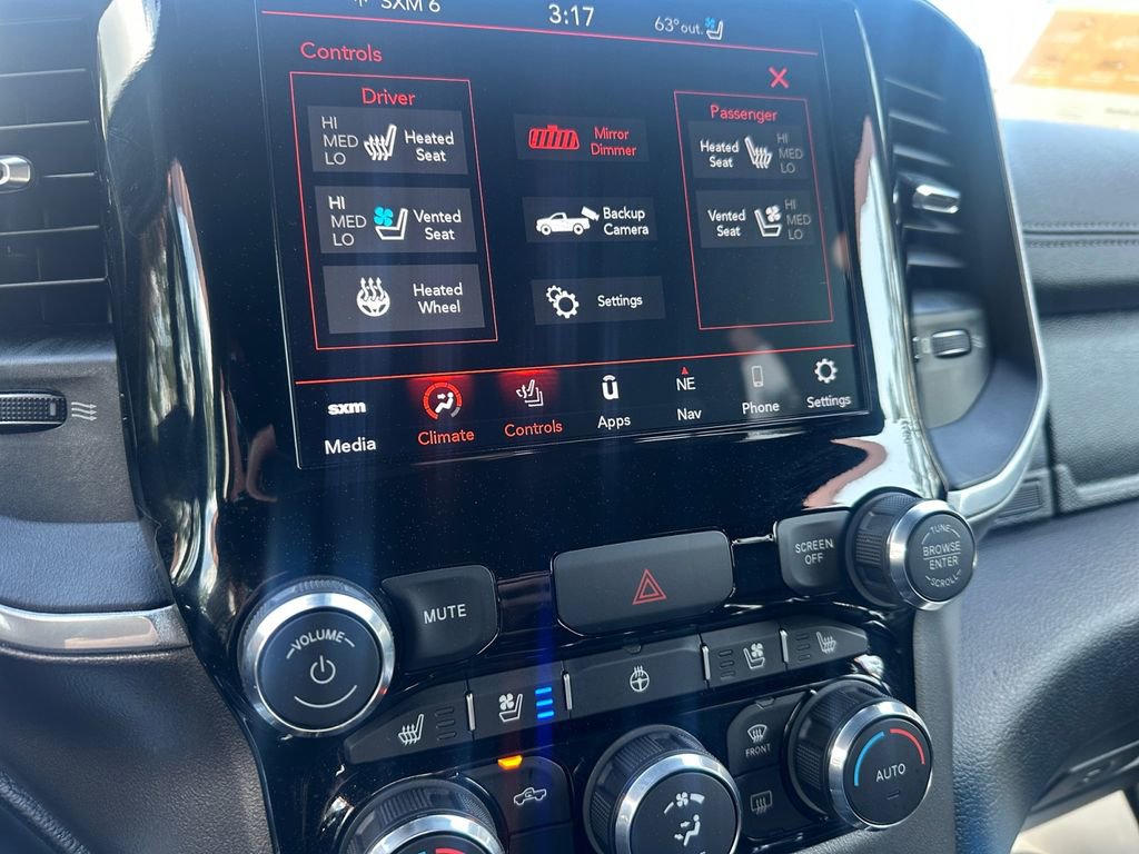 Used 2020 RAM 1500 Laramie w/ Sport Appearance Package image 26