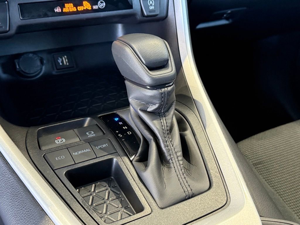 New 2025 Toyota RAV4 LE image 23