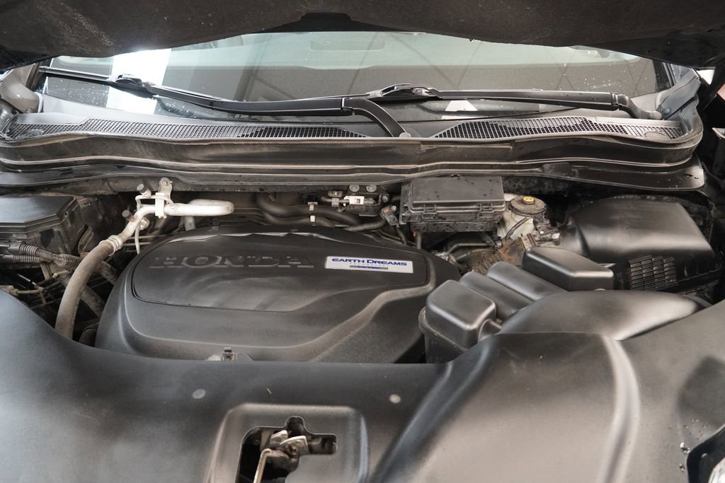Used 2017 Honda Pilot Touring image 18