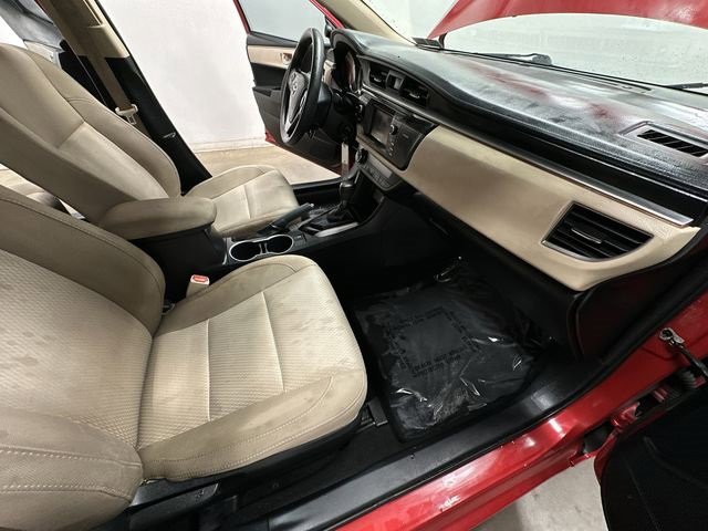 Used 2015 Toyota Corolla LE image 18