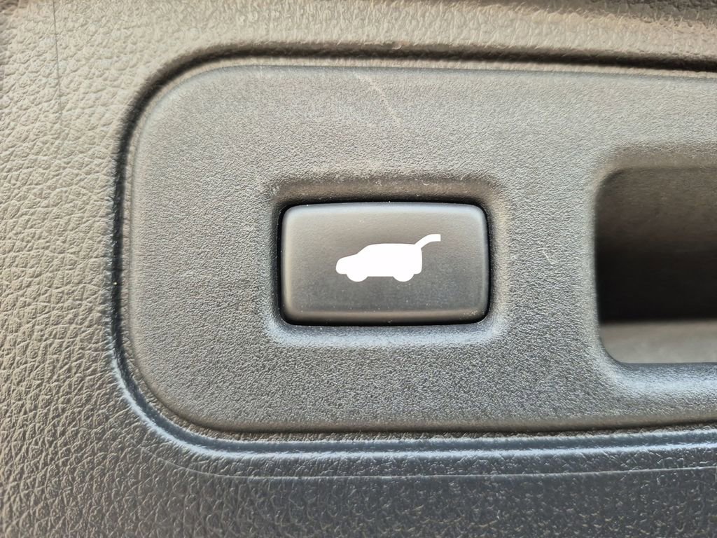 Used 2021 Honda Passport Touring image 16