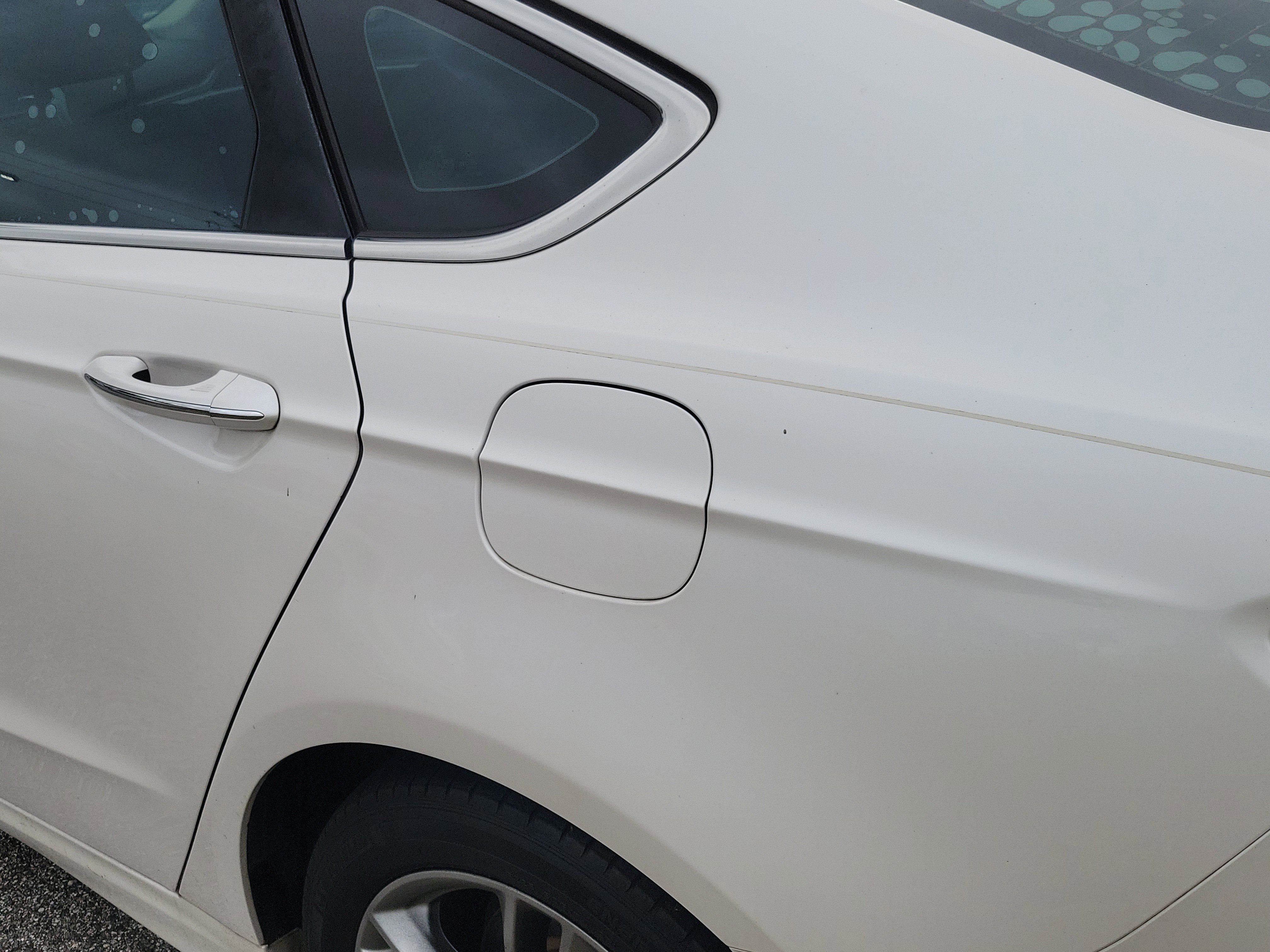 Used 2015 Ford Fusion Titanium FWD image 27