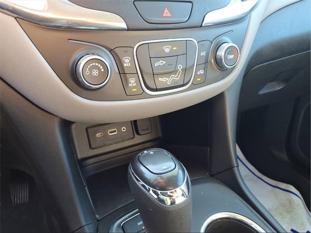 Used 2020 Chevrolet Equinox LS w/ LS Convenience Package image 14