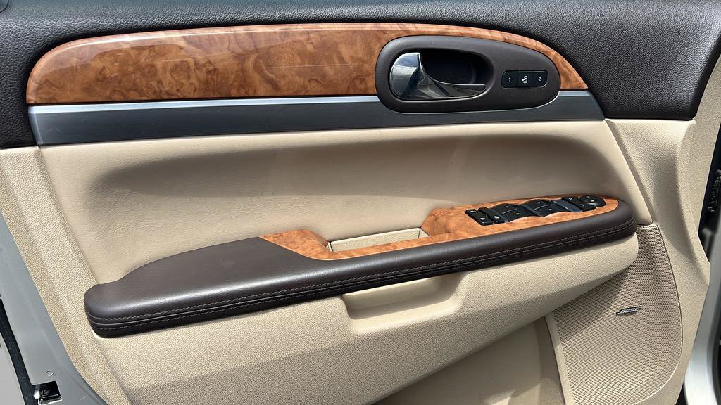 Used 2012 Buick Enclave Leather AWD/4WD image 16