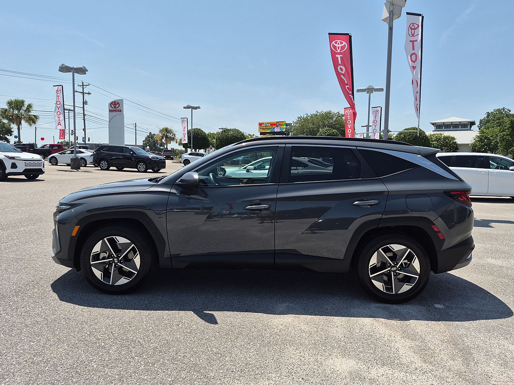 Used 2025 Hyundai Tucson SEL FWD image 6
