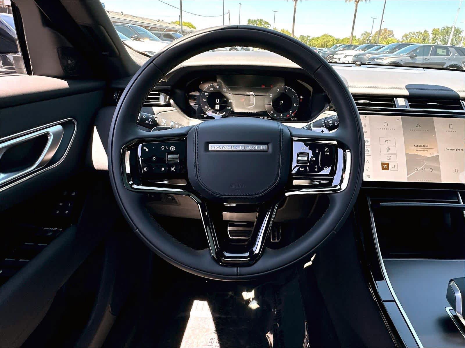 New 2026 Land Rover Range Rover Velar Dynamic SE AWD/4WD image 15