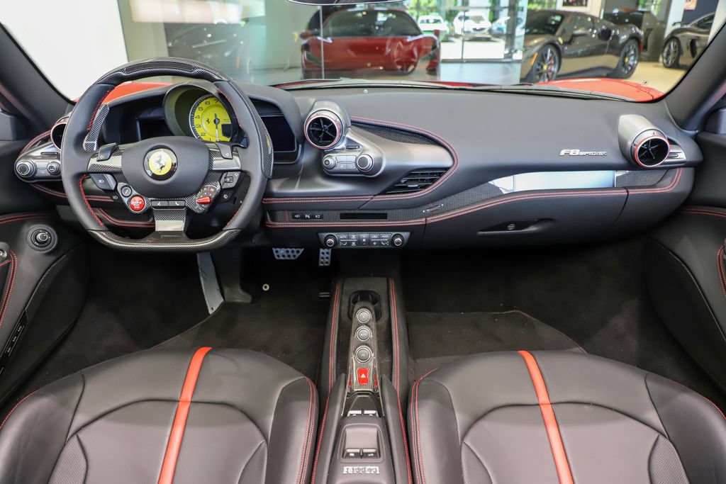 Certified 2022 Ferrari F8 Tributo RWD image 2