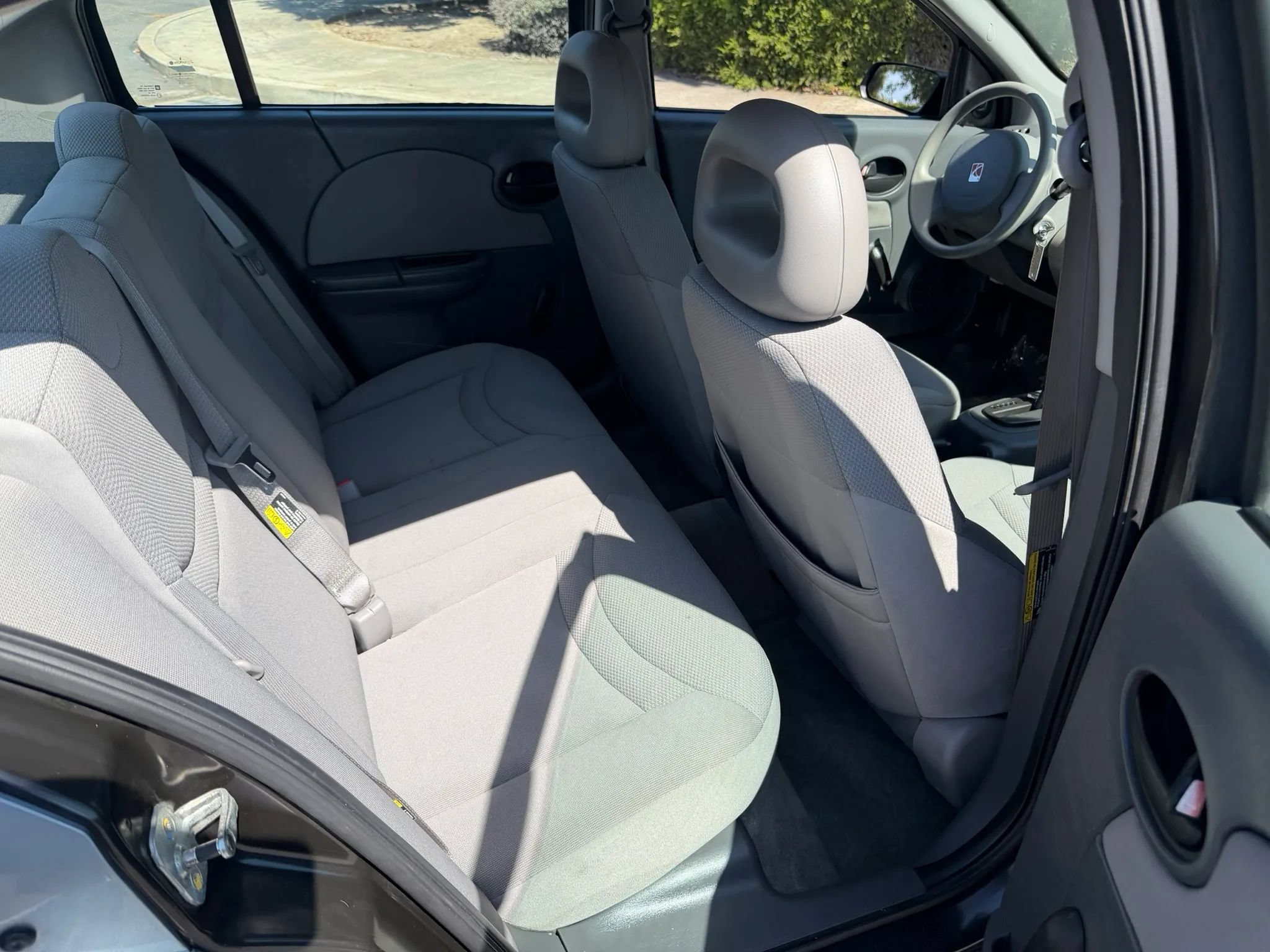Used 2003 Saturn ION Level 2 FWD image 12
