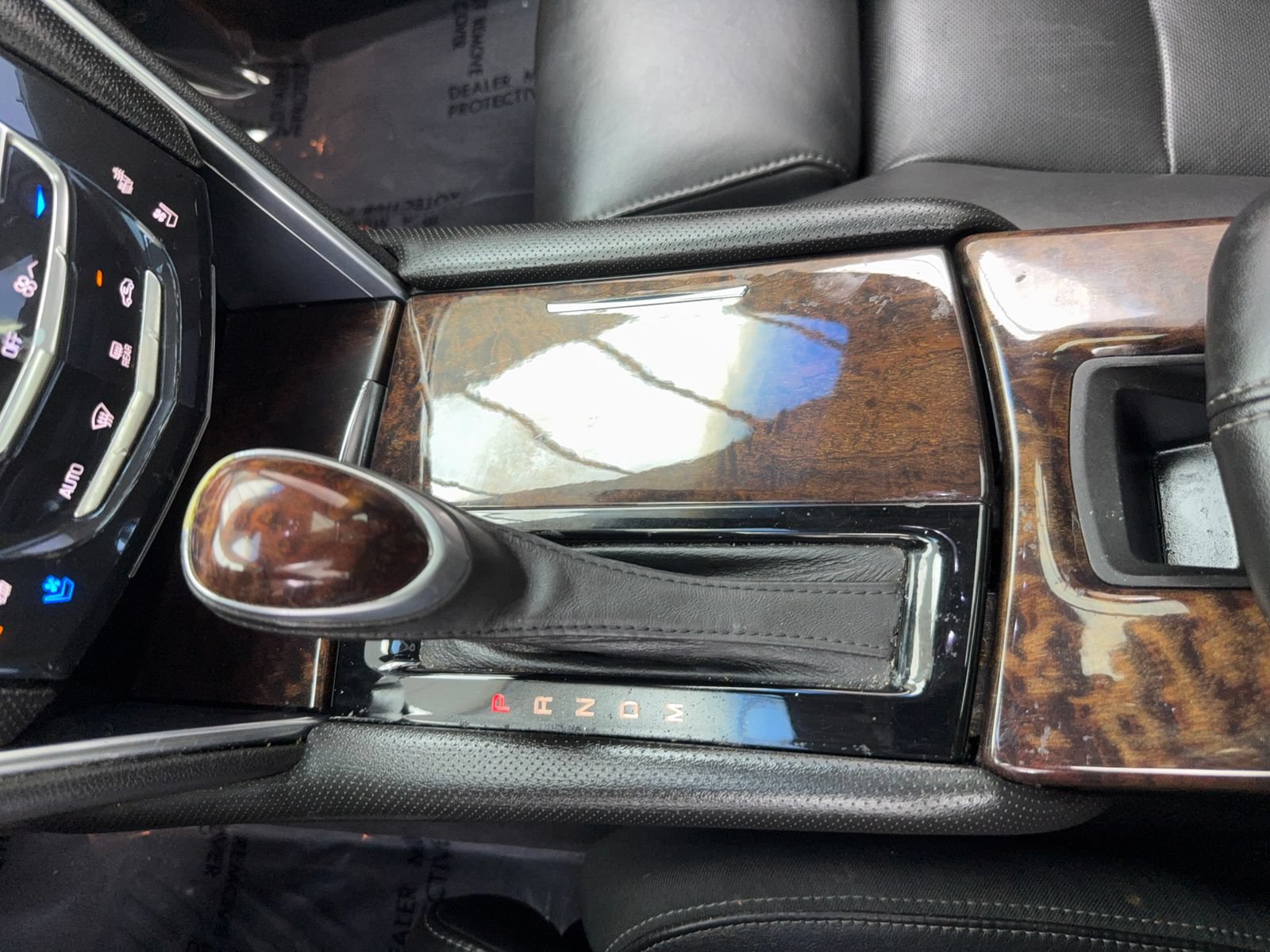 Used 2013 Cadillac XTS Premium FWD image 28