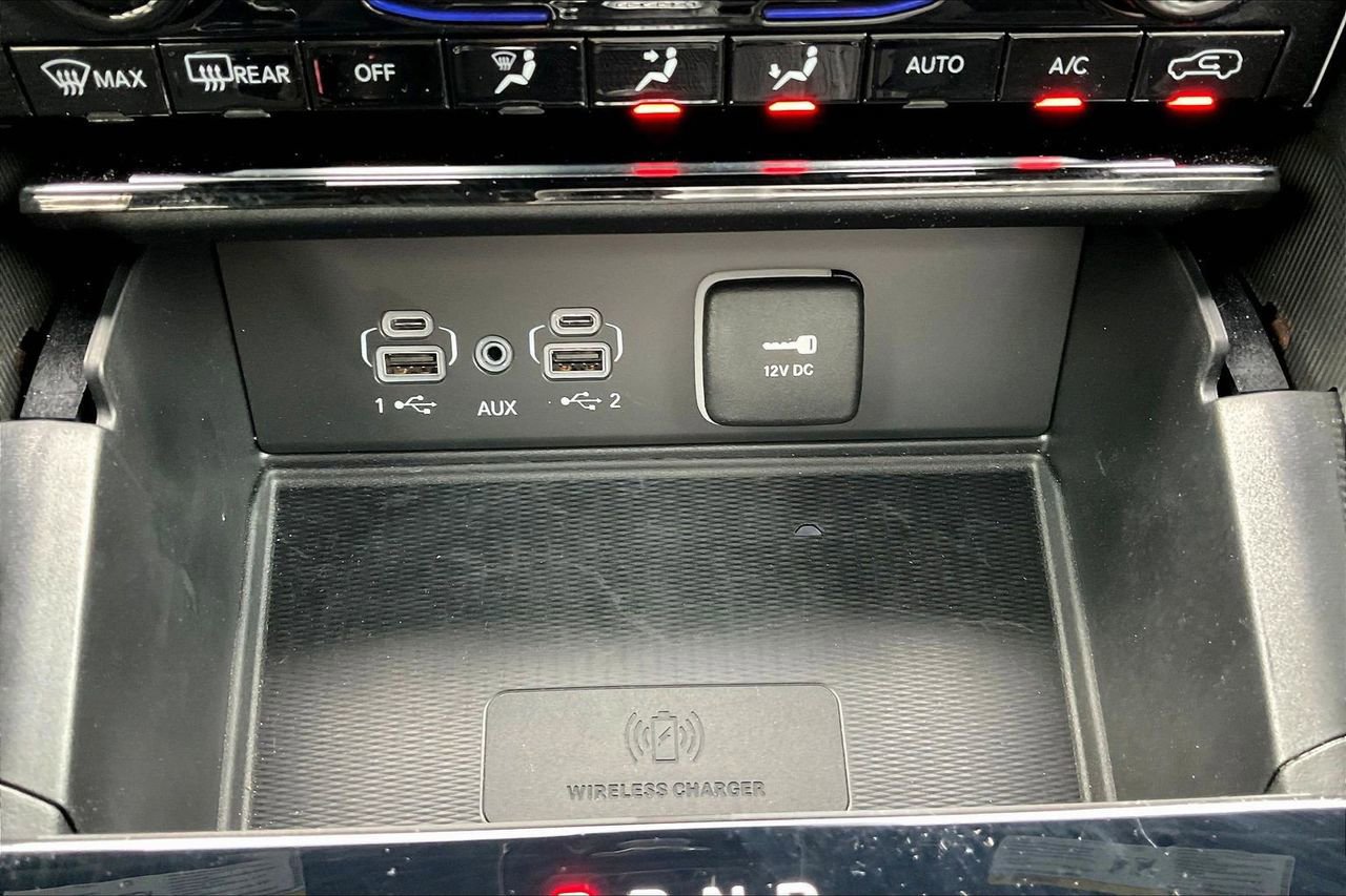 Certified 2025 Jeep Grand Cherokee L Altitude image 18