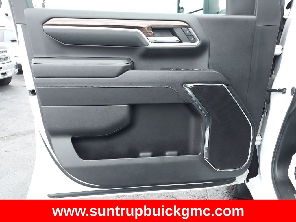 Used 2024 Chevrolet Silverado 2500 LT image 19