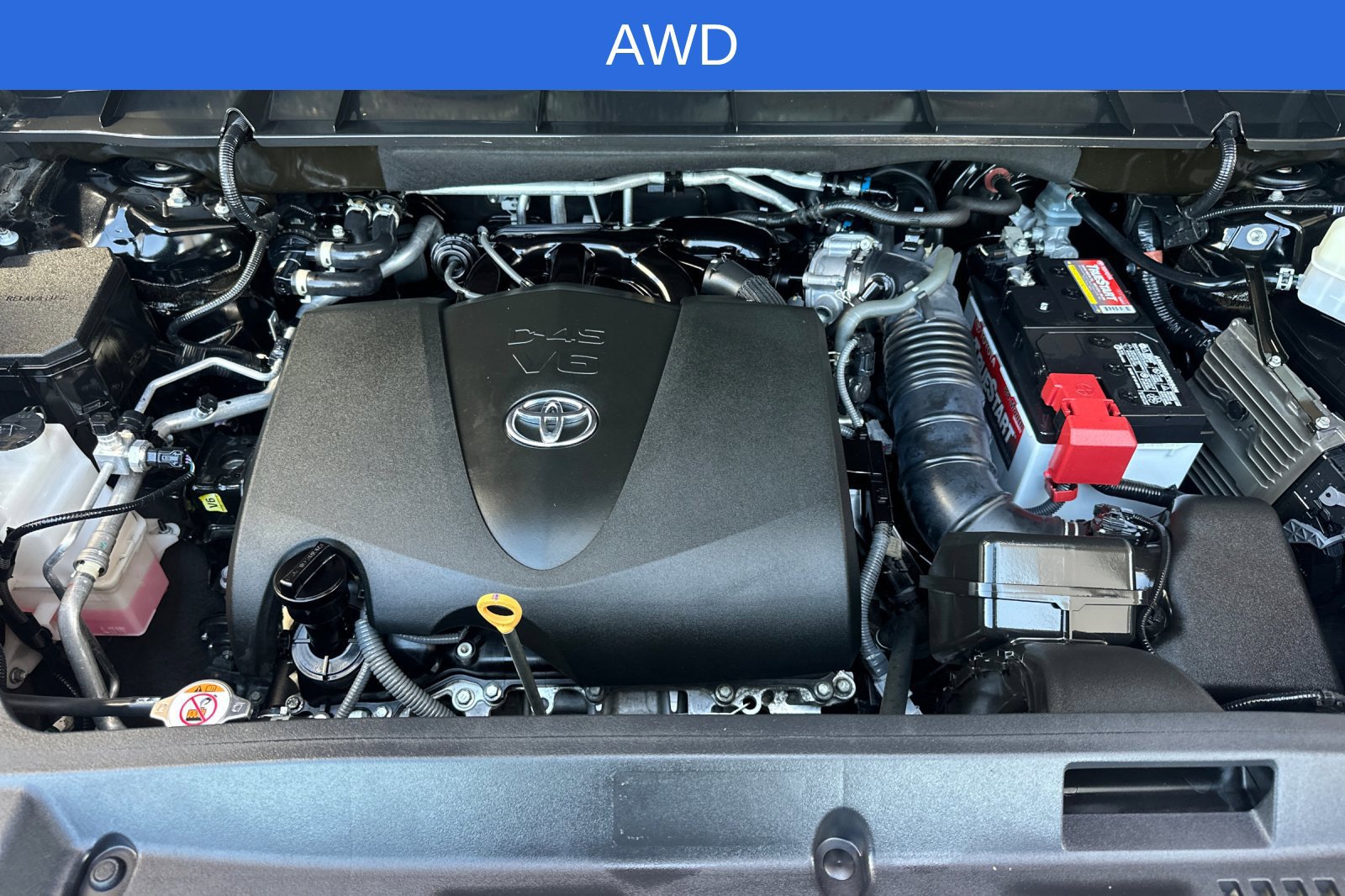 Used 2022 Toyota Highlander XLE AWD/4WD image 36