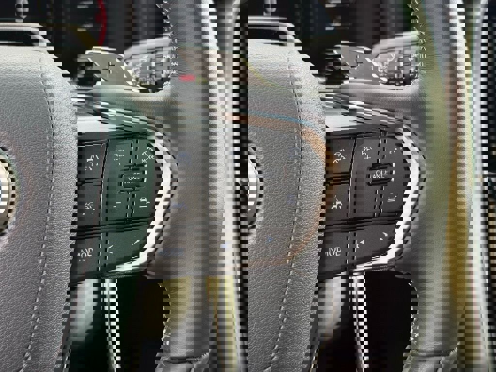 New 2026 Lexus LX 700h Luxury image 29