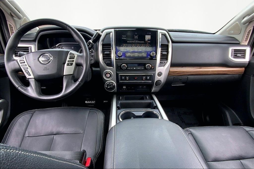 Used 2021 Nissan Titan SL w/ Moonroof Package image 7