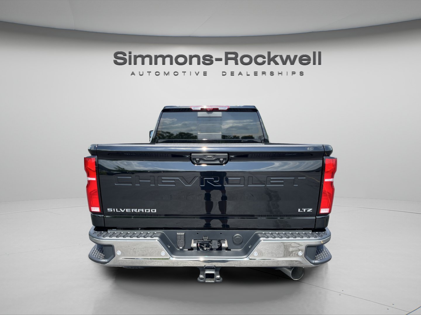 New 2026 Chevrolet Silverado 2500 LTZ w/ LTZ Premium Package AWD/4WD image 5