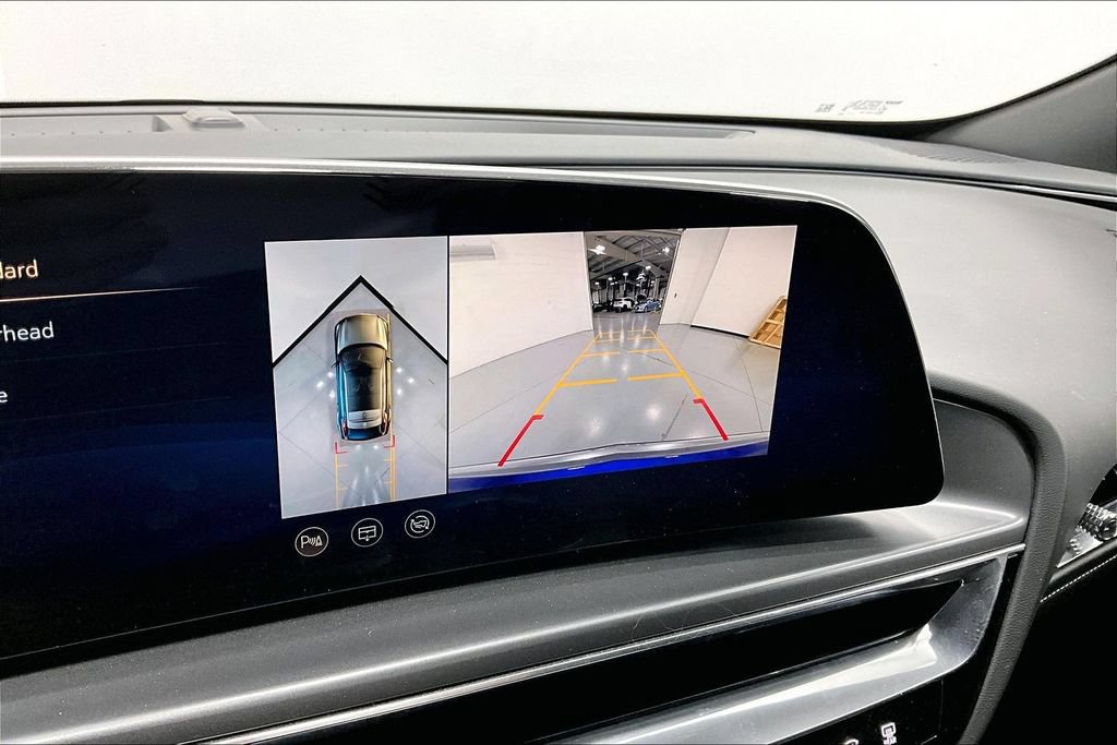 Used 2024 Cadillac Lyriq Tech w/ Driver Assist Package RWD image 28