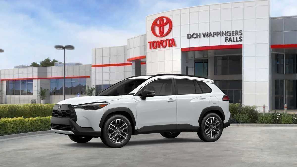 New 2026 Toyota Corolla Cross XLE AWD/4WD image 3