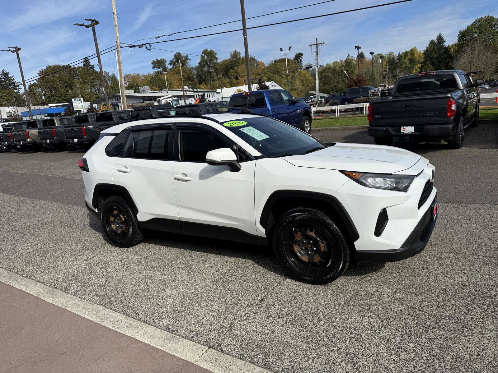 Used 2020 Toyota RAV4 LE w/ All Weather Liner Package AWD/4WD image 7