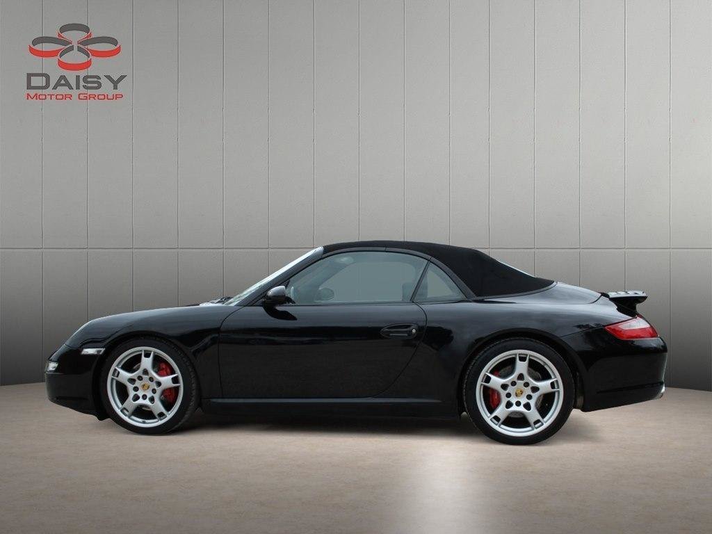 Used 2006 Porsche 911 Carrera S RWD image 8