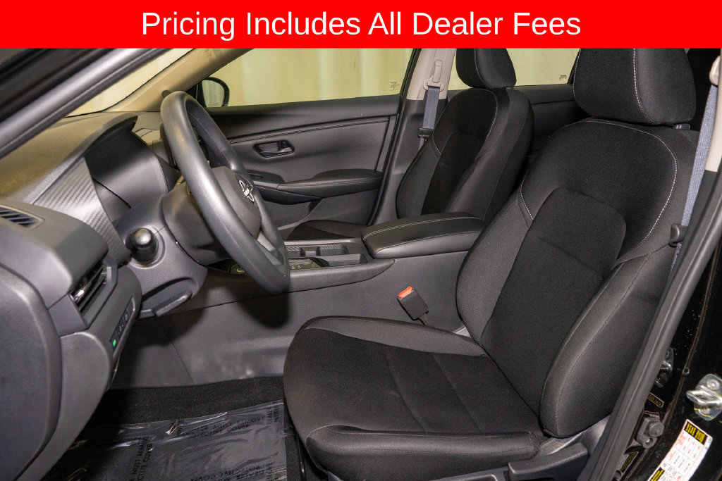 Used 2025 Nissan Sentra S FWD image 9