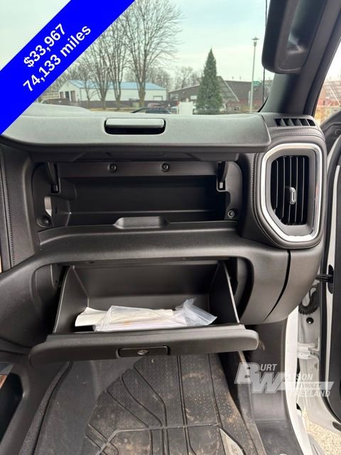 Used 2019 Chevrolet Silverado 1500 High Country w/ High Country Premium Package AWD/4WD image 31