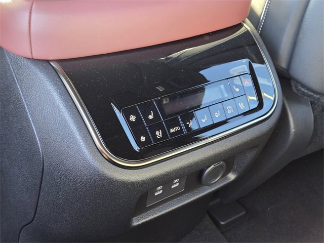 New 2026 INFINITI QX80 Autograph w/ Premium Cargo Package image 18