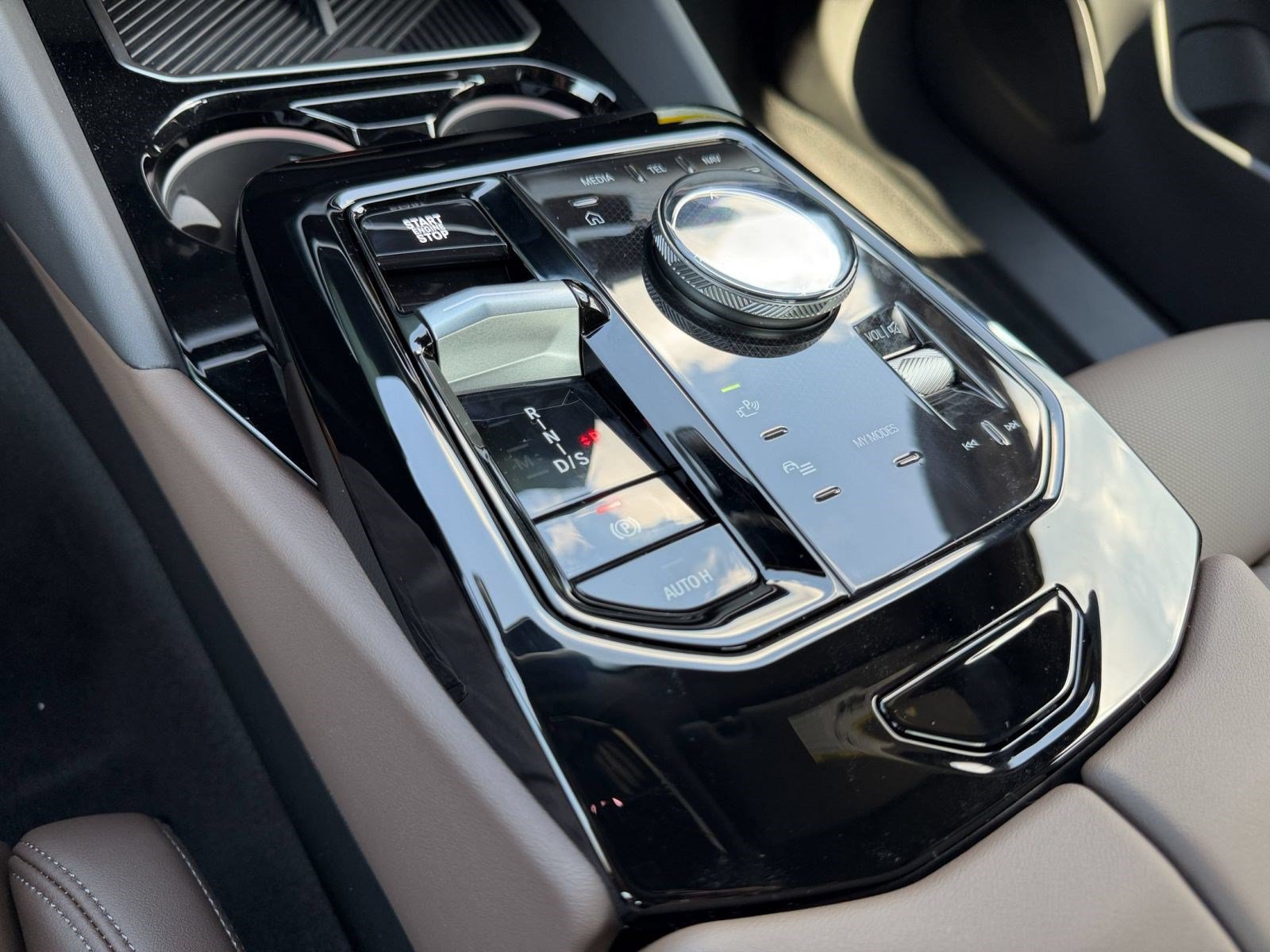 New 2027 BMW 530i RWD image 19