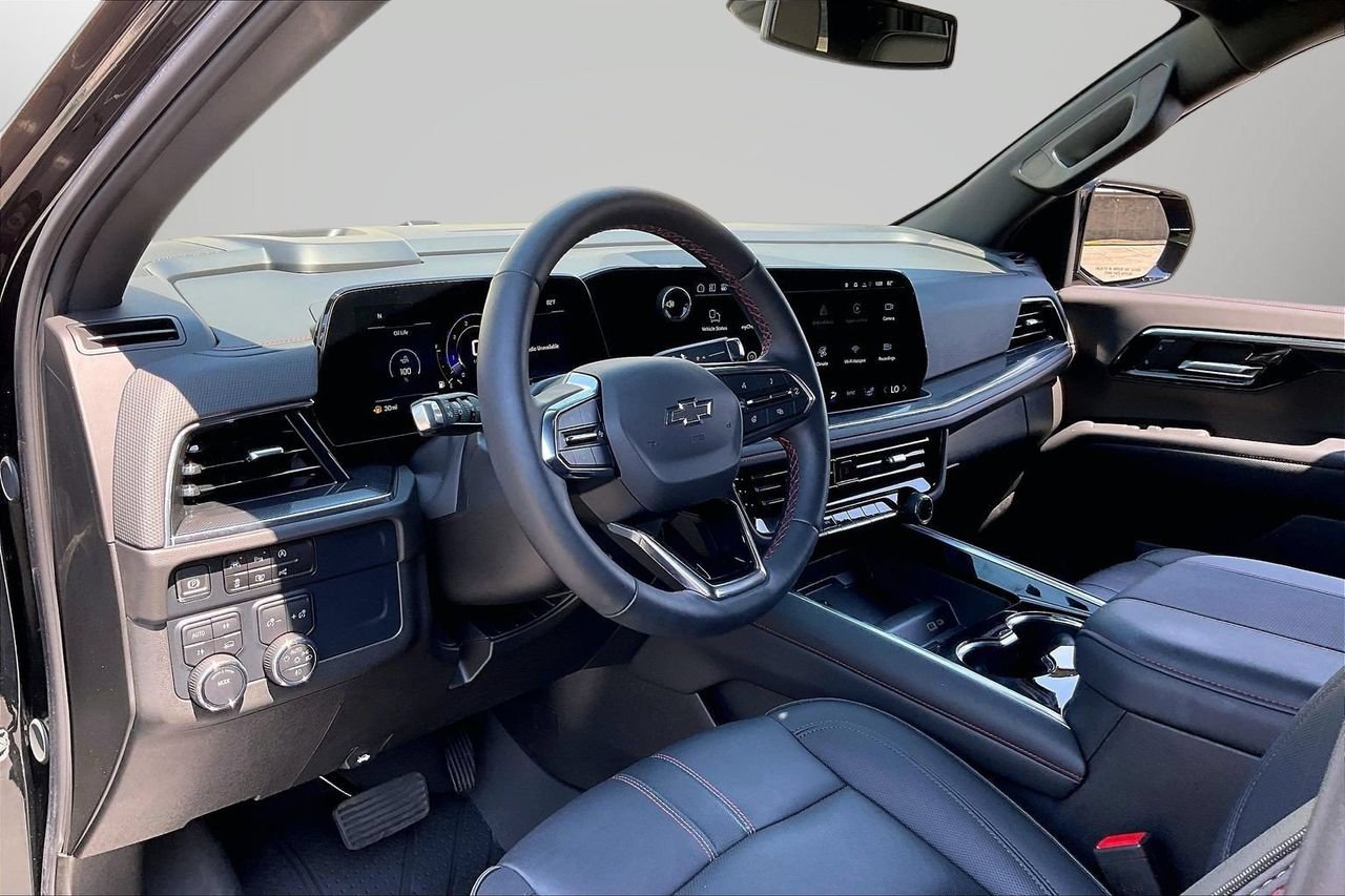 Used 2025 Chevrolet Tahoe RST w/ Comfort Package AWD/4WD image 20