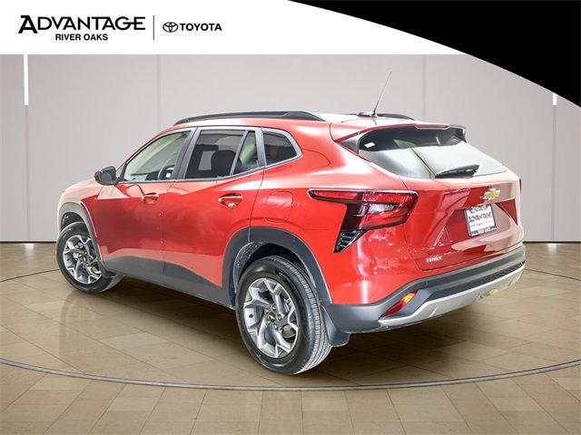 Used 2026 Chevrolet Trax LT w/ Driver Confidence Package image 5