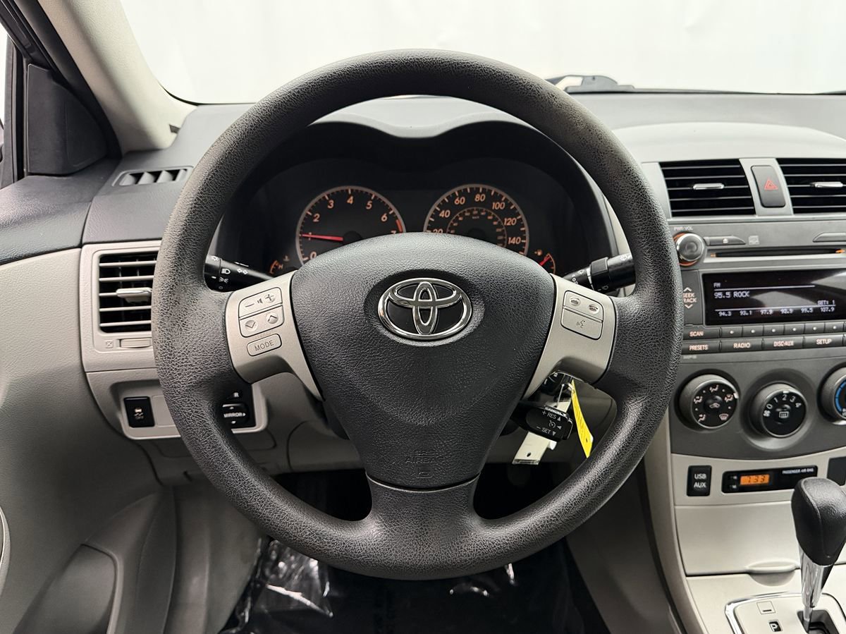 Used 2011 Toyota Corolla LE FWD image 10