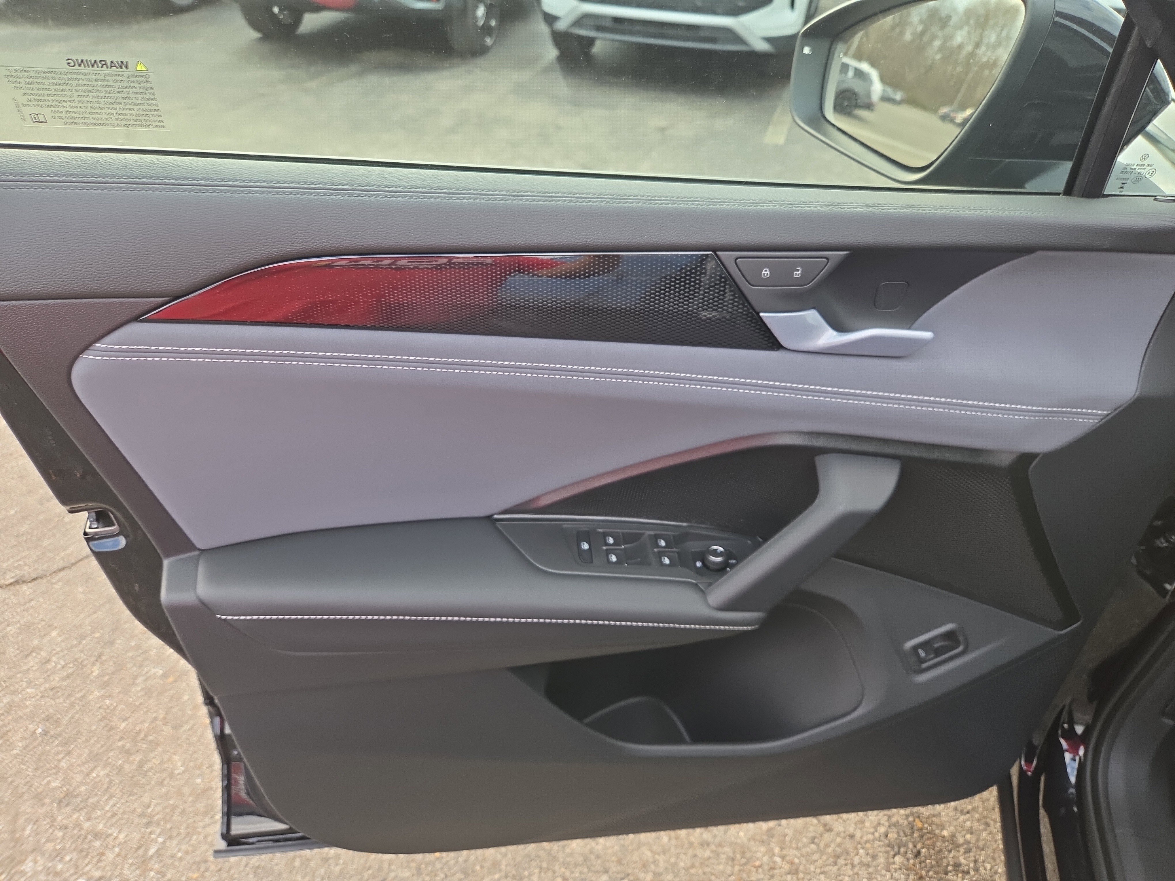 New 2026 Volkswagen Tiguan SE image 5